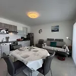 Apartment Appt 2 Pieces - 2 Couchages - Lr140-401 La Rochelle (Charente-Maritime)